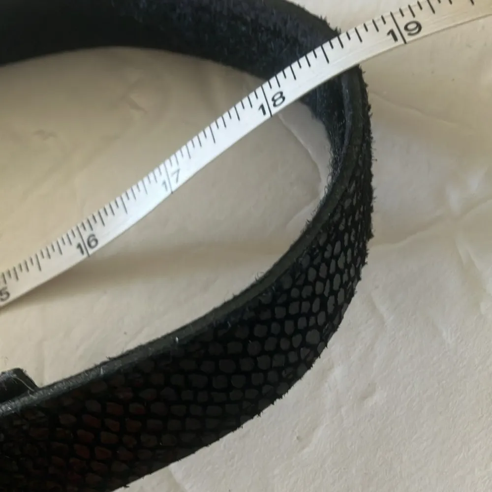 Delicate looking ladies belt - Image 6