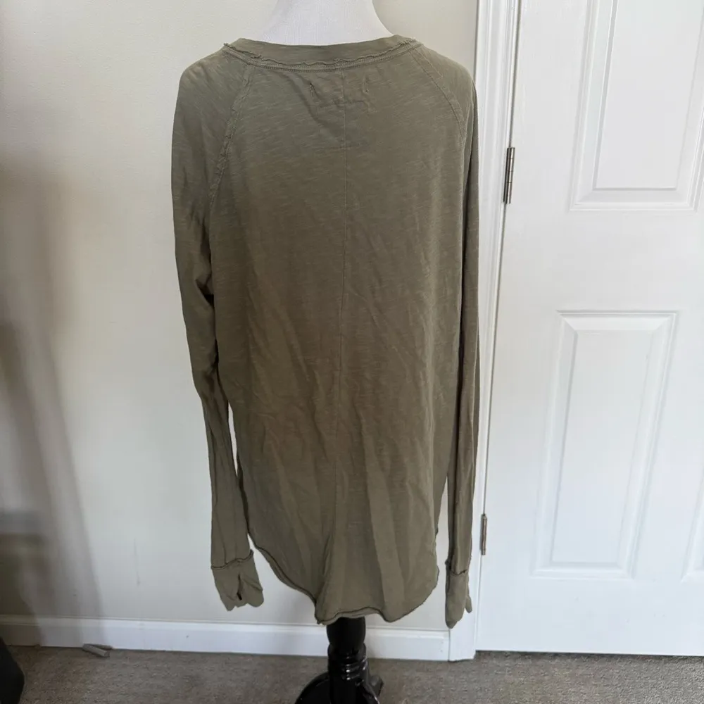 Free People Long Sleeve Tee size XS - Image 5