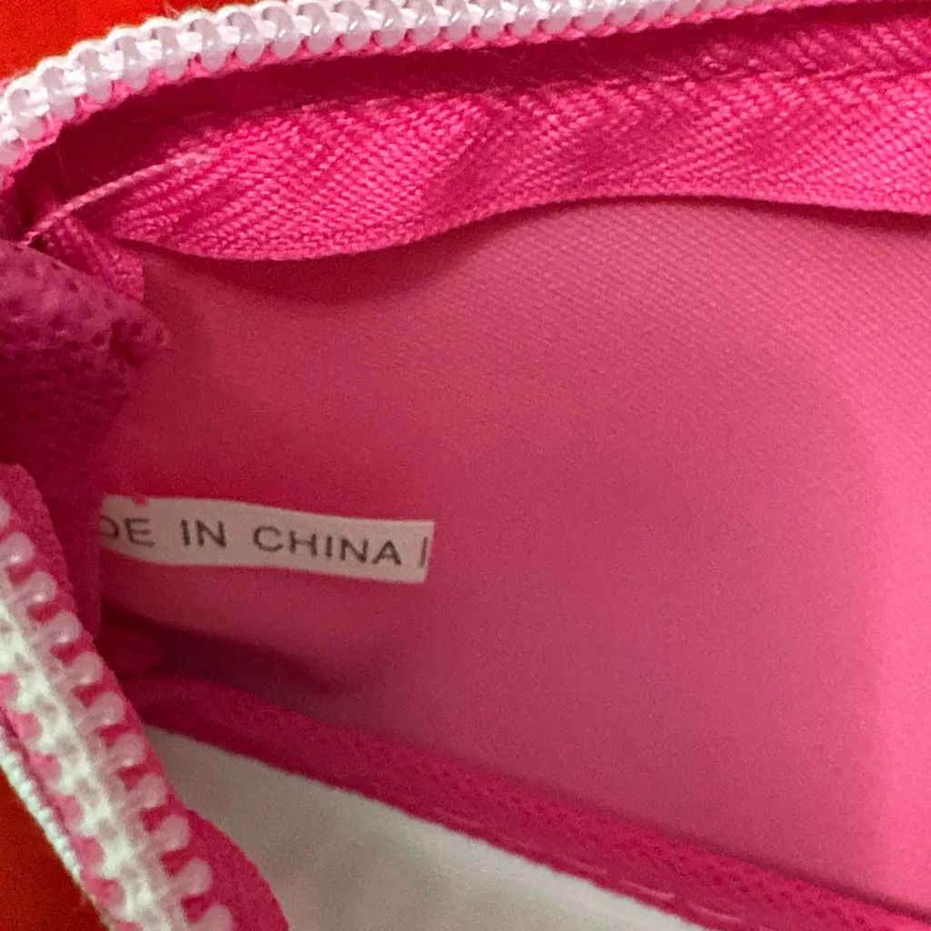 Minnie Mouse White and Pink Cosmetic Bag - Image 7