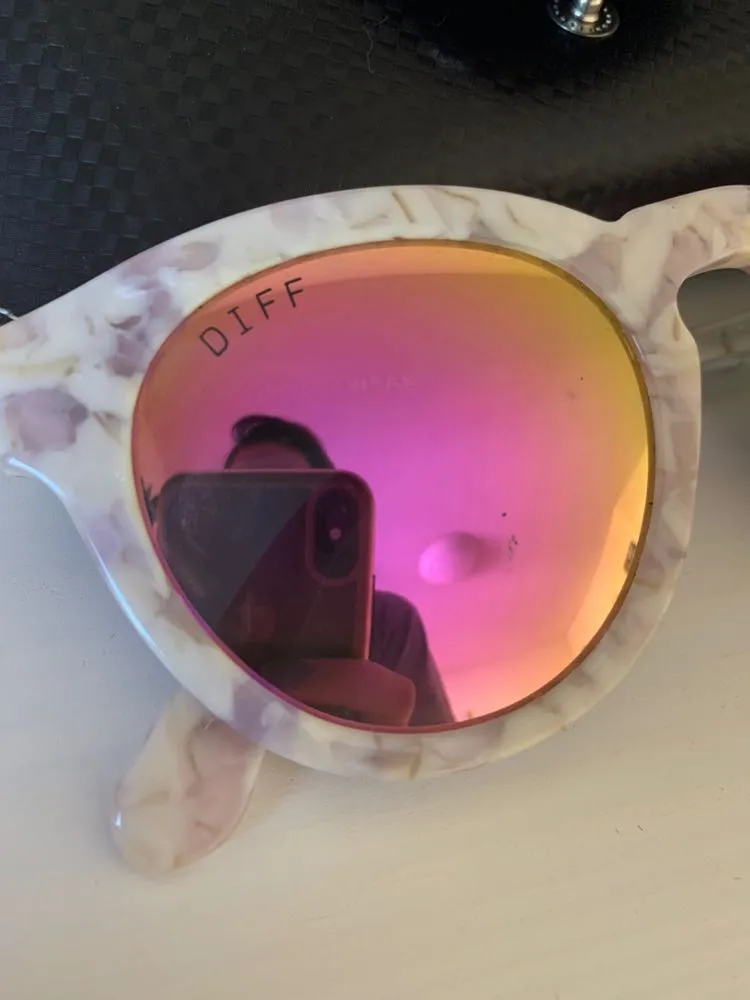 DIFF eyewear Marble Frame With Pink Lenses  - Image 2