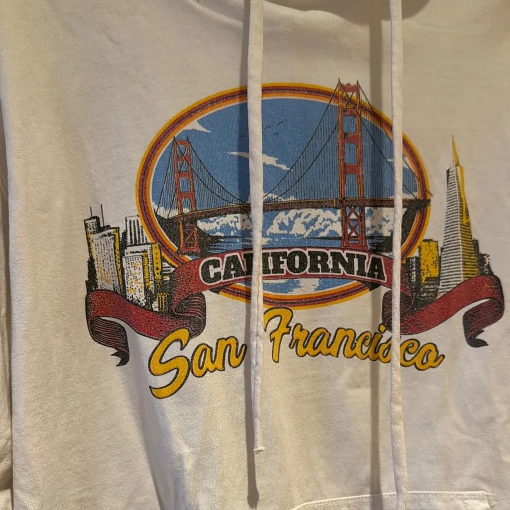 Brandy Melville San Francisco Graphic Hoodie - Cream - Image 3