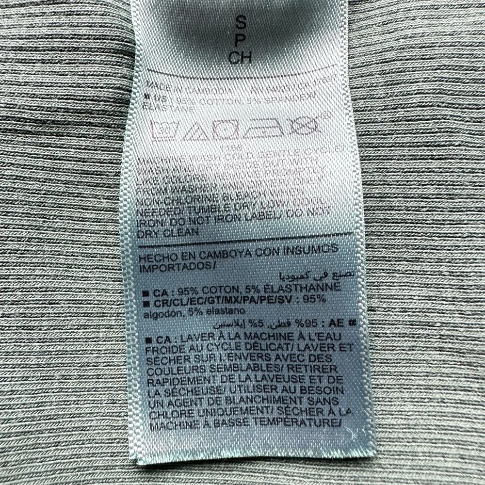 🆕Old Navy Green Crew Neck Tank Top - Image 7