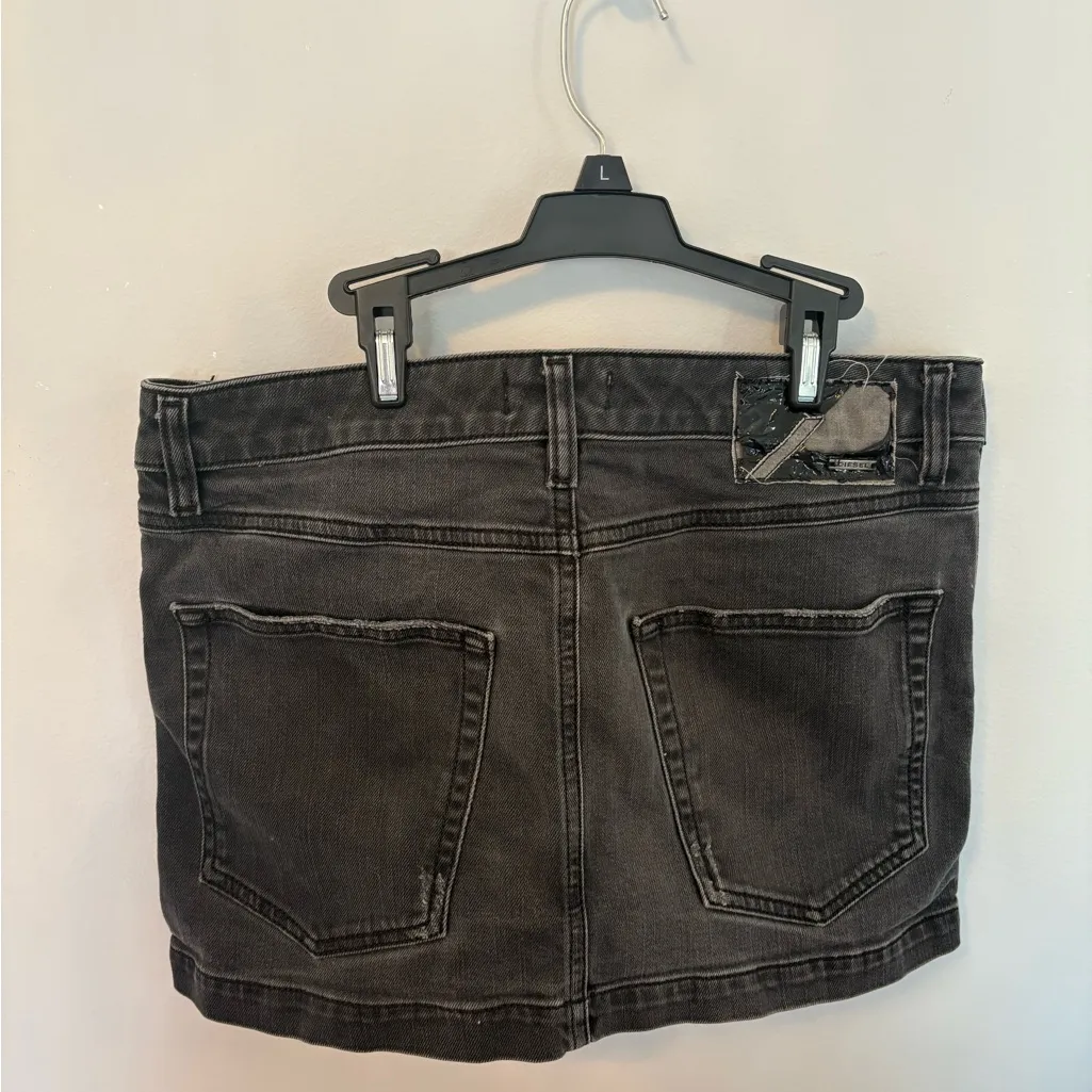 Diesel Men's Dark Gray Jeans - Image 5