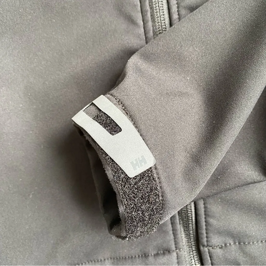 Helly Hansen Hadfield Coat of Arms Lightweight Lined Ski Jacket - Image 9