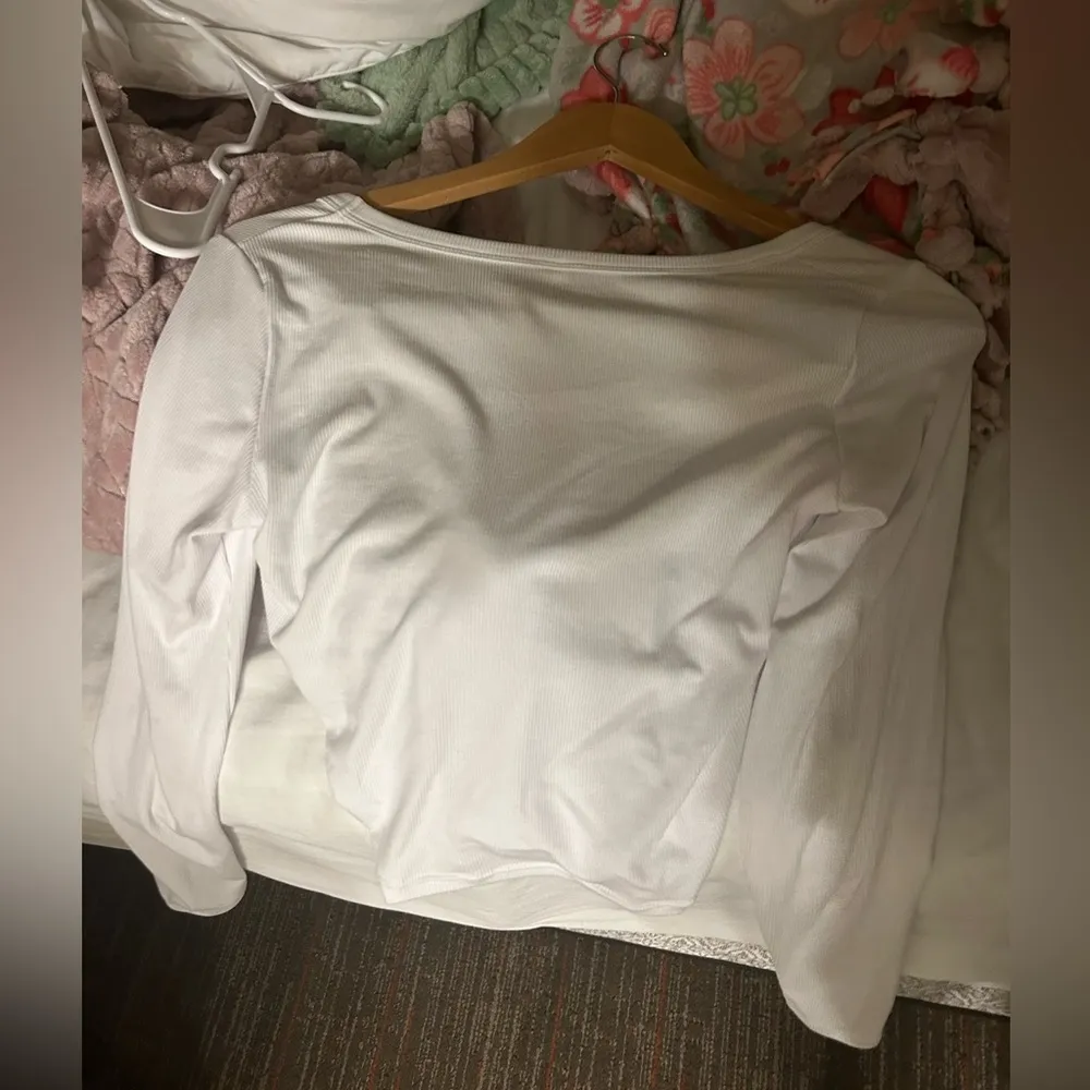 white square neck tight shirt - Image 2