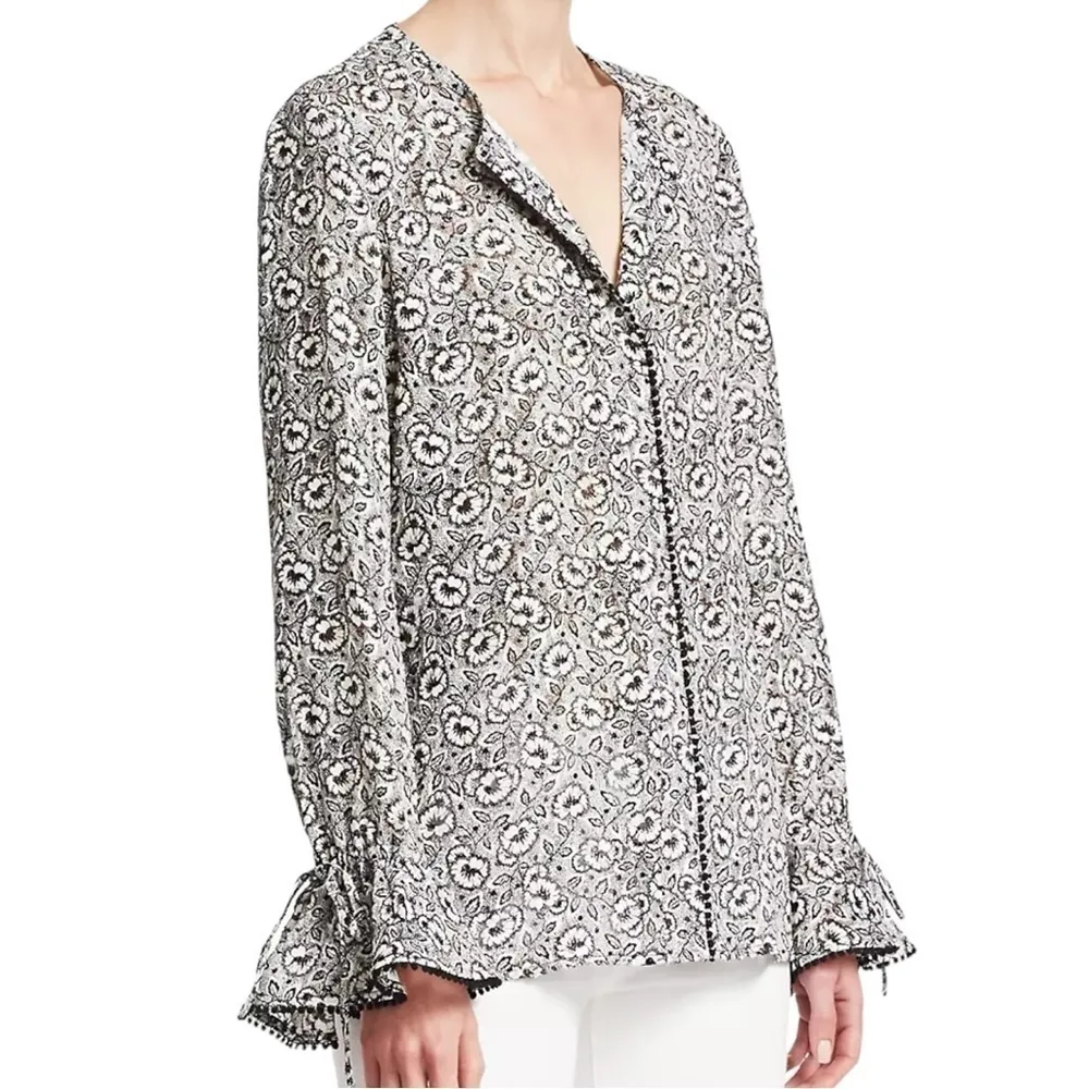 Derek Lam 10 Crosby Women’s Size 6 Black White Floral Bell Sleeve Blouse Top - Image 3