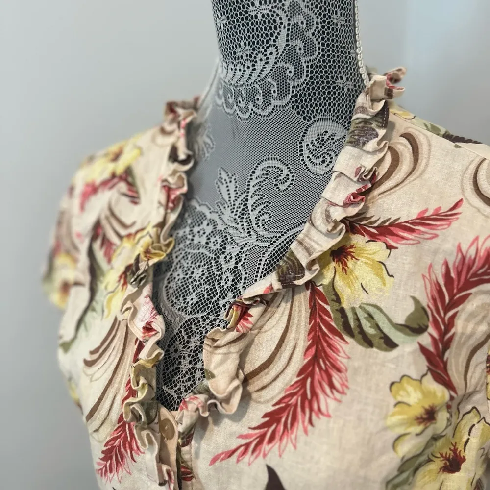 Oscar de la Renta linen Blend Sz: L Hawaiian Floral ruffled Lightweight Blouse. - Image 7