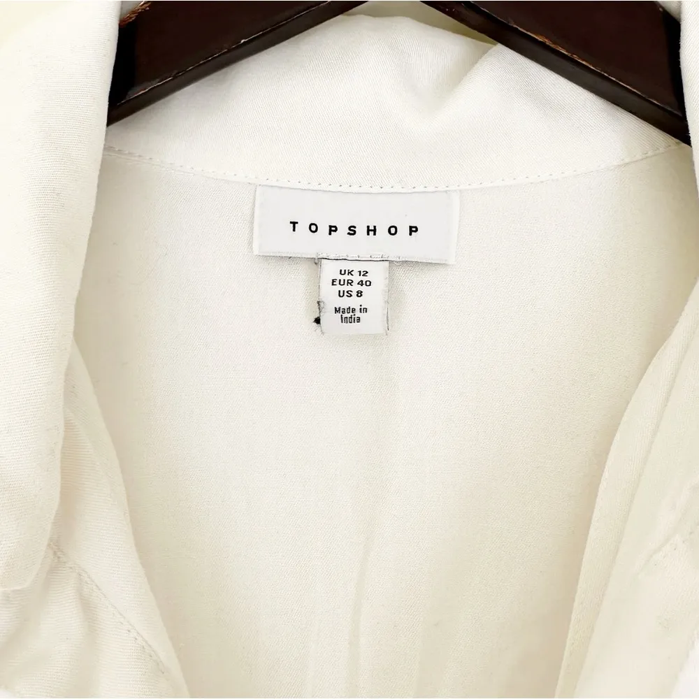 TOPSHOP White Button Down Tie-Front Shirt Size 8 - Image 3