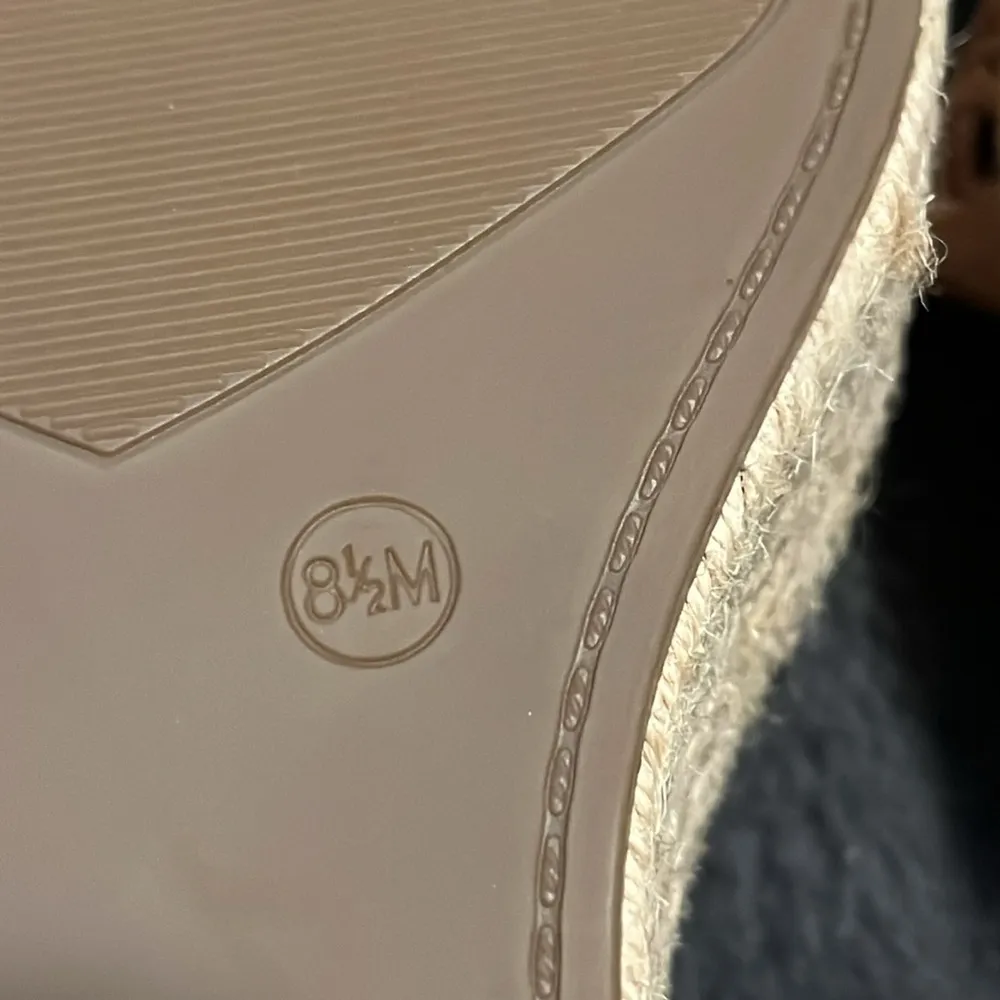 NIB Women’s Crown Vintage Suede/Cork Espadrille Sandal Size 8.5M Tan - Image 7