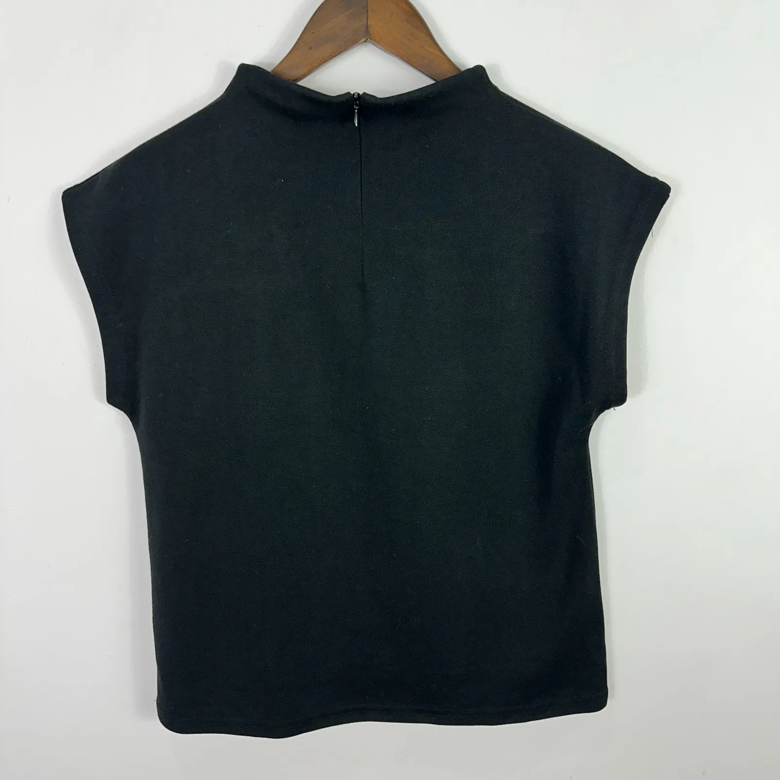 Cable & Gauge Studio XS Black Mock Neck Minimalist Top Quiet Luxury Chic Work - Image 4