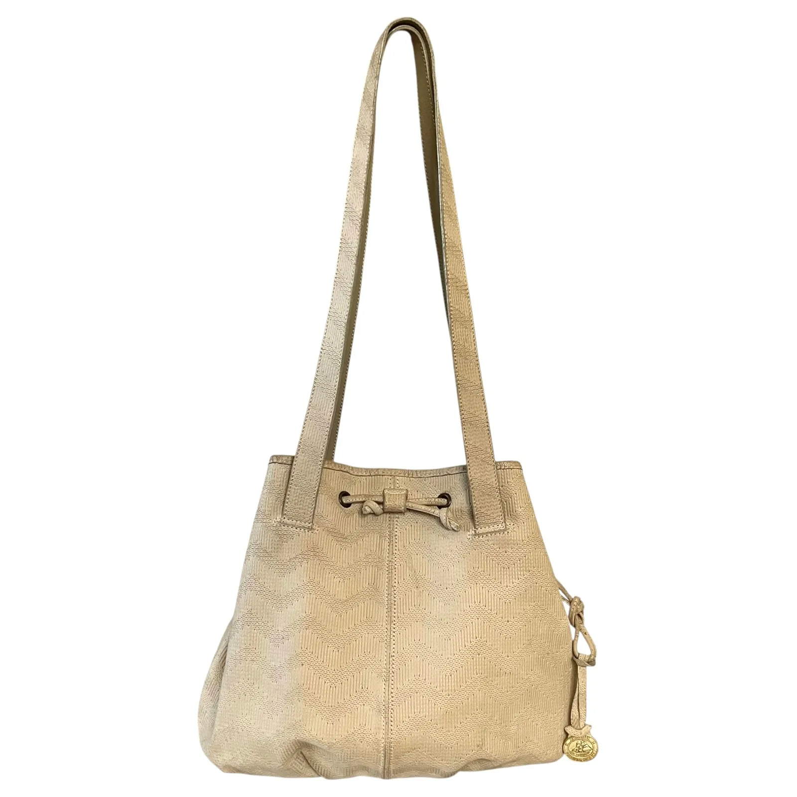 Brahmin 1980s Vintage Early Old Stock Chevron Embossed Cream Leather Bucket Bag - Image 10