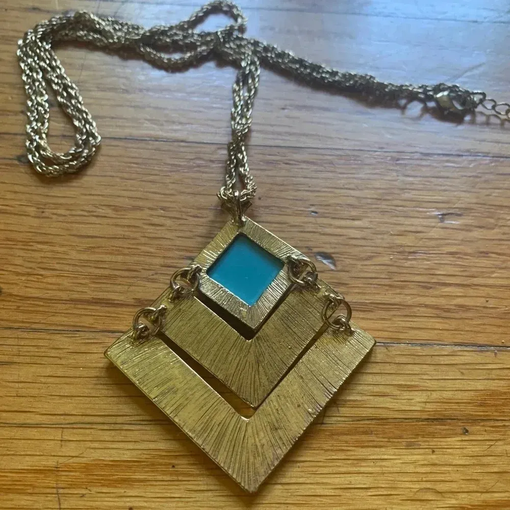 Kensie Chevron Necklace‎ - Image 5