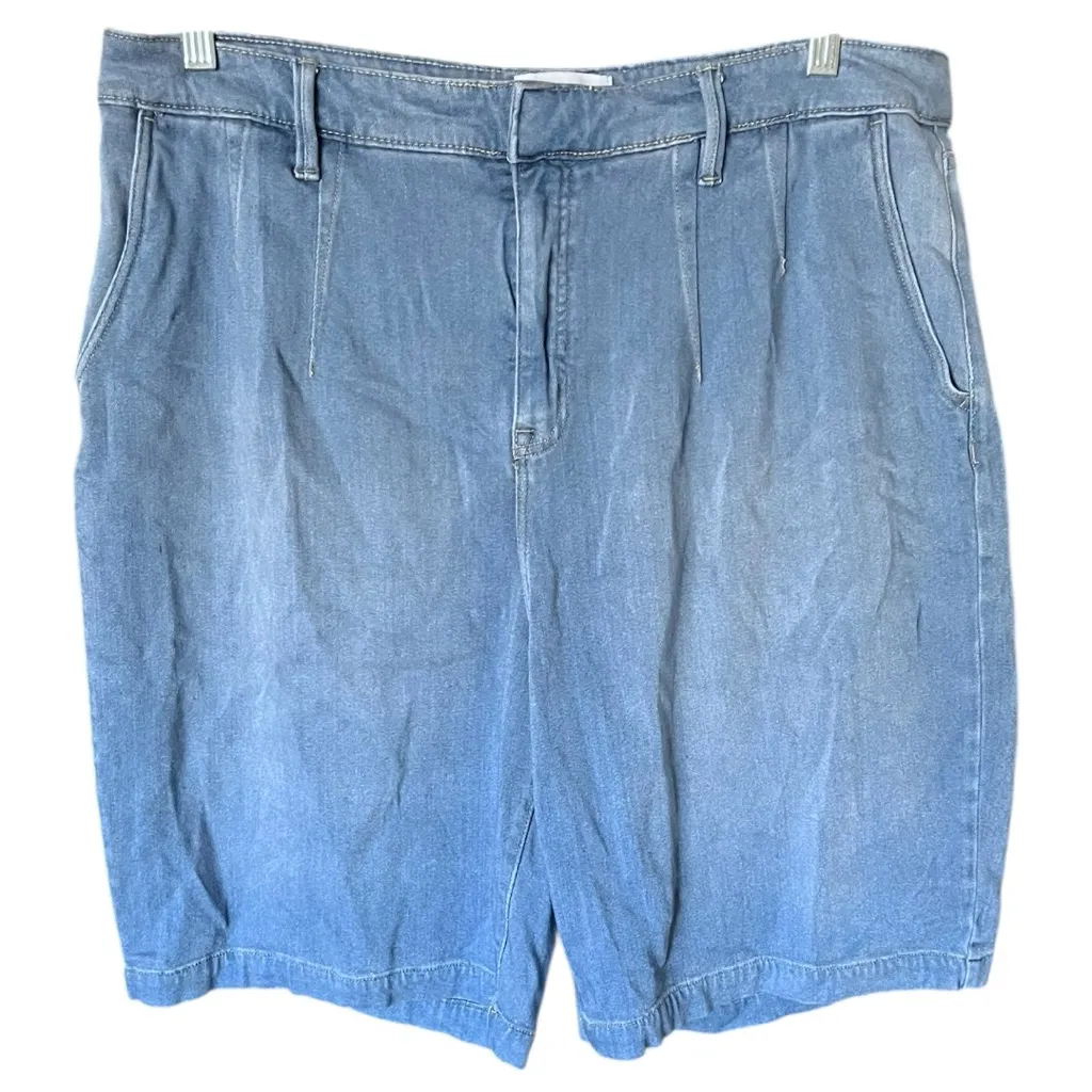 Lane Bryant Fluid Mid Rise Straight Fit Denim Relaxed Bermuda Jean Shorts 18 - Image 3