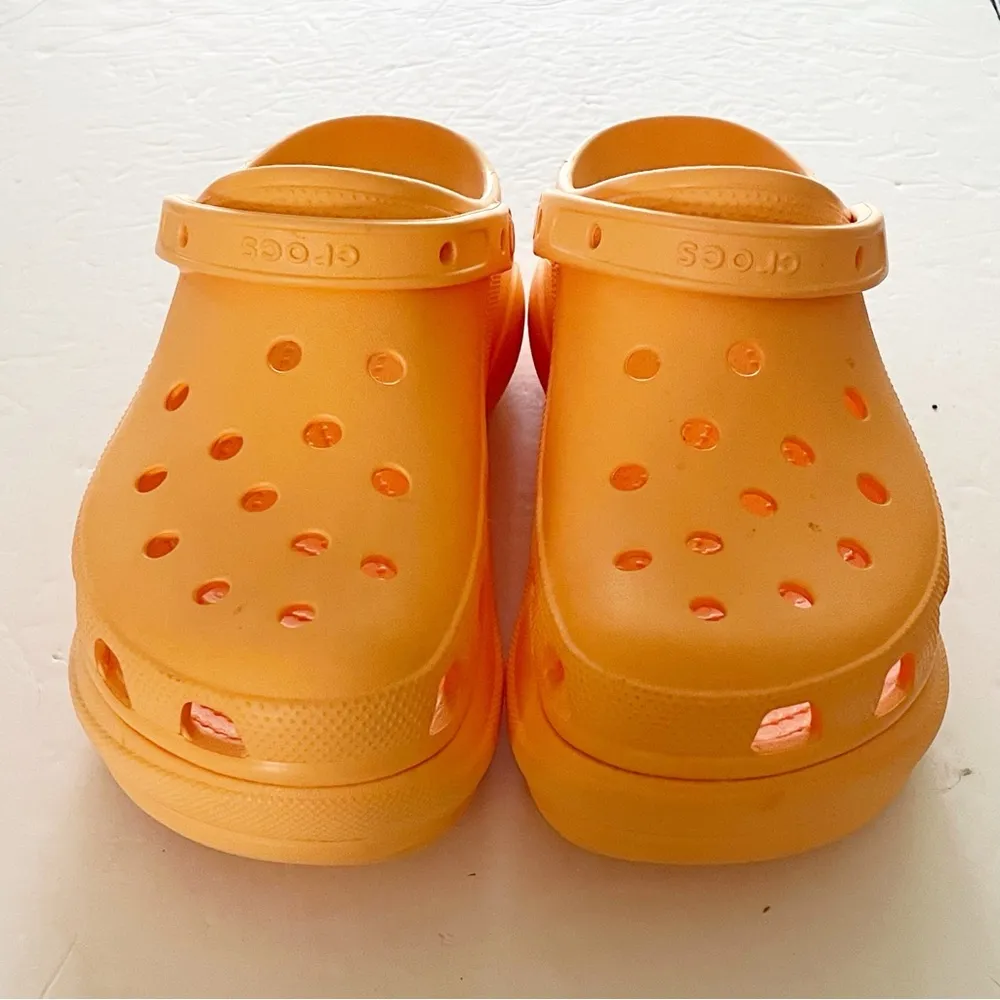 Crocs  Womens Size 10 Orange Cantaloupe Classic Bae Platform Rubber Clog - Image 2