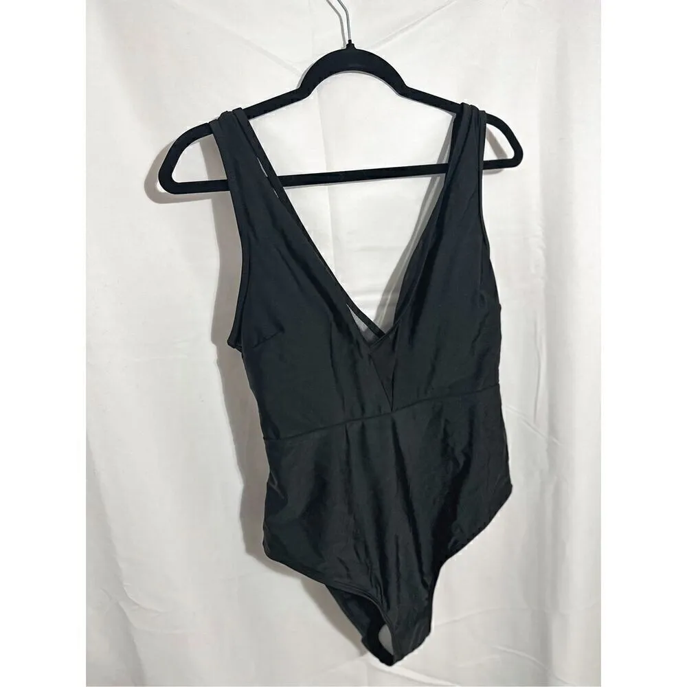 Cupshe black one piece swimsuit NWT - Image 10
