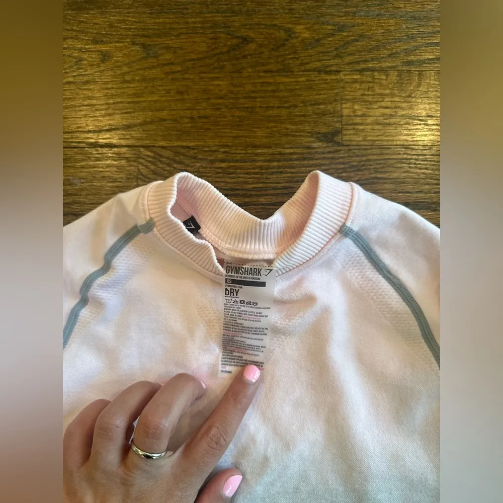 Gymshark Vital Seamless 2.0 Cropped Pink Gray Ombre Long Sleeve Size XS x101 - Image 4