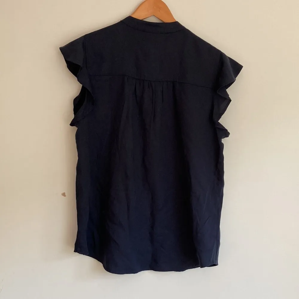 Cosmic Blue Love|Navy Collarless Buttondown sz Medium - Image 4