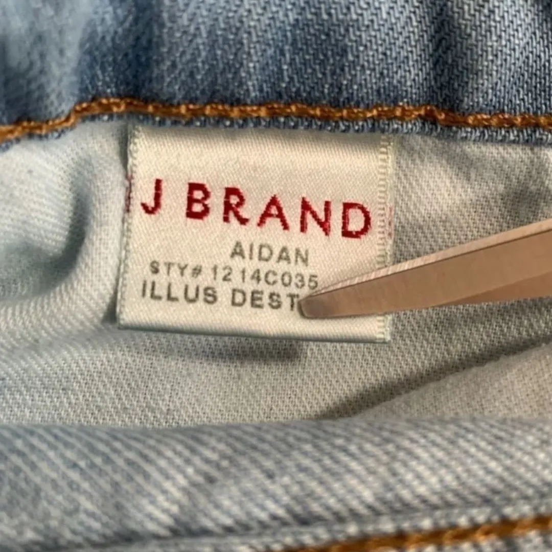 J Brand Aidan Distressed Boyfriend Jeans Light Wash Relaxed Fit Denim Size 28 - Image 5