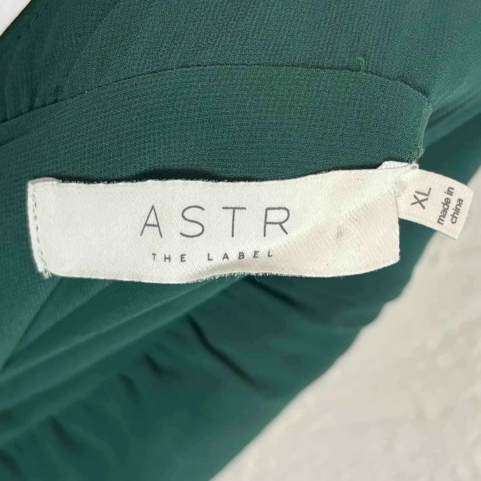 ASTR The Label Green Ruched Satin Long Sleeve Mini Dress NWT Size XL - Image 5