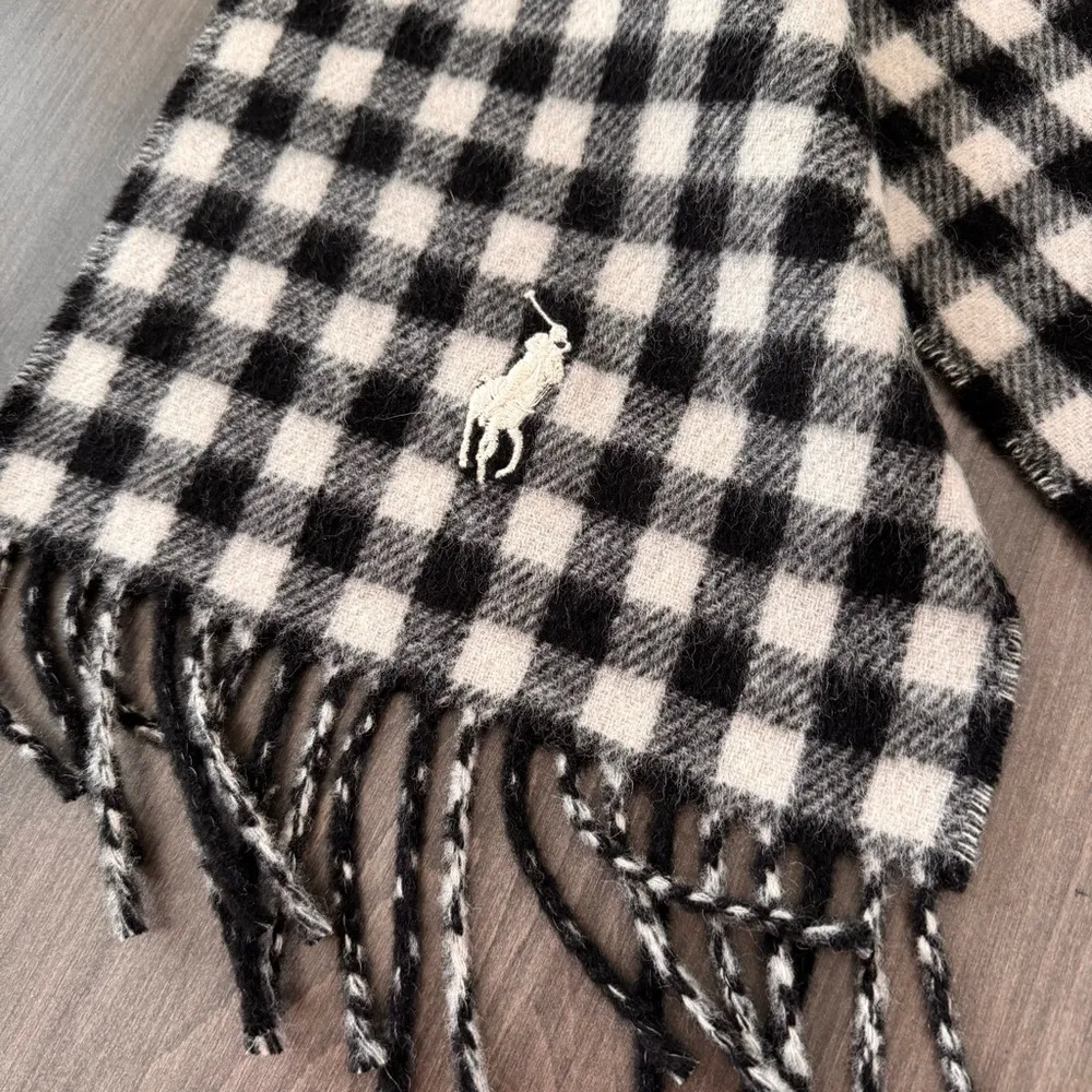 Polo Ralph Lauren Lamb wool black white gingham plaid fringe scarf NWOT - Image 5