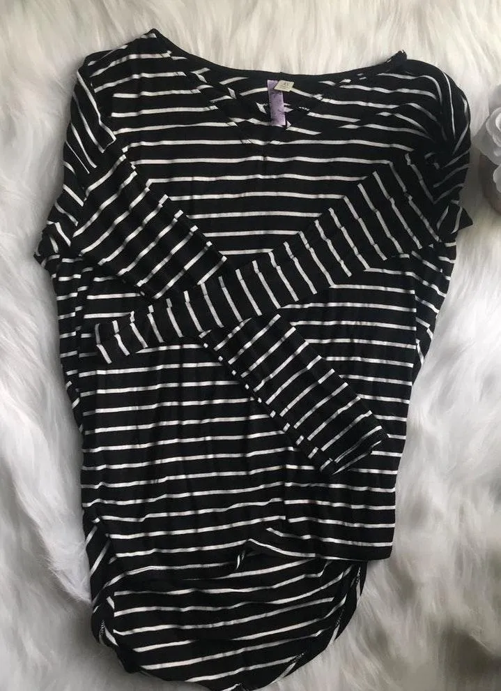 Francesca's Striped Long Sleeve  - Image 2