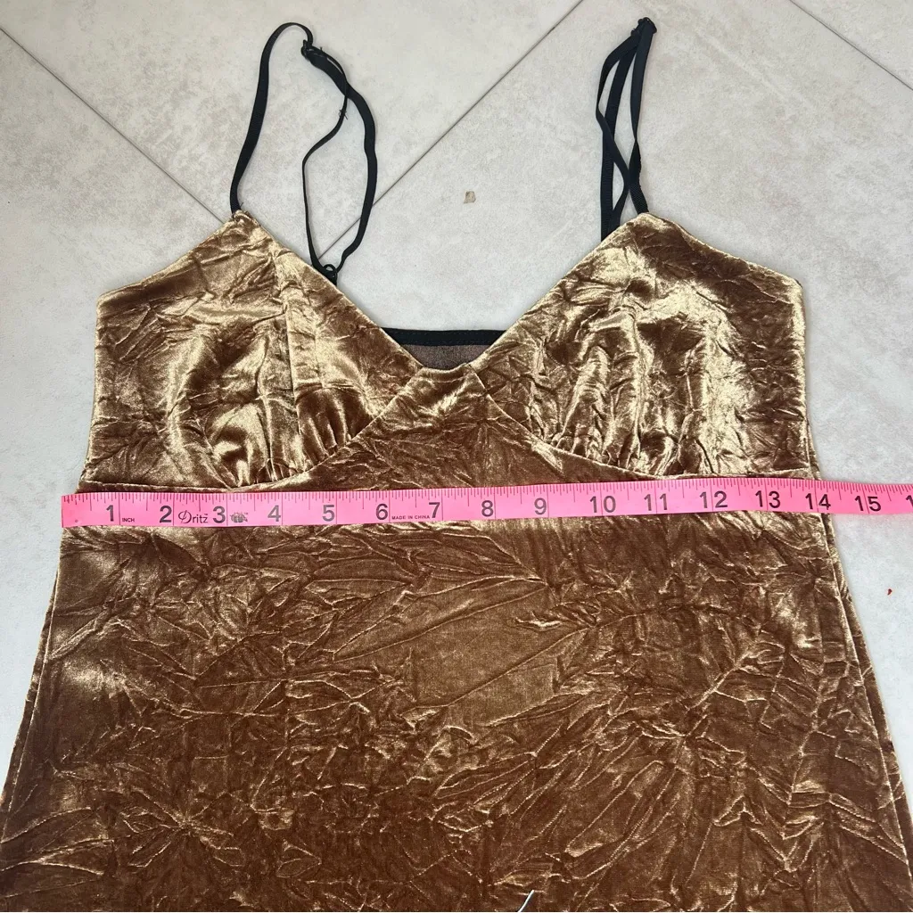 Blue Life vintage y2k Velvet Midi Dress in Gold adjustable strap size M - Image 8