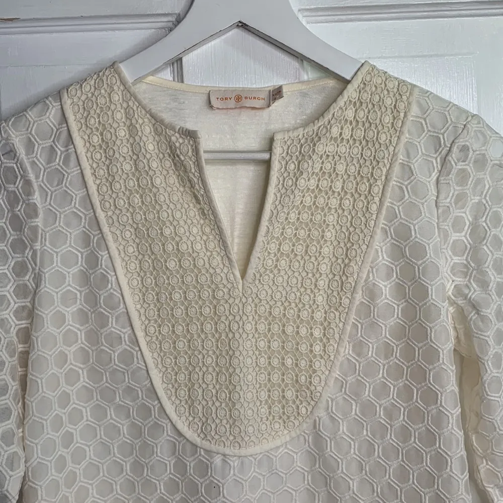 Tory Burch Cream Ivory Tali Honeycomb V-neck Lace Tunic Top Blouse W-772 Sz XS - Image 6
