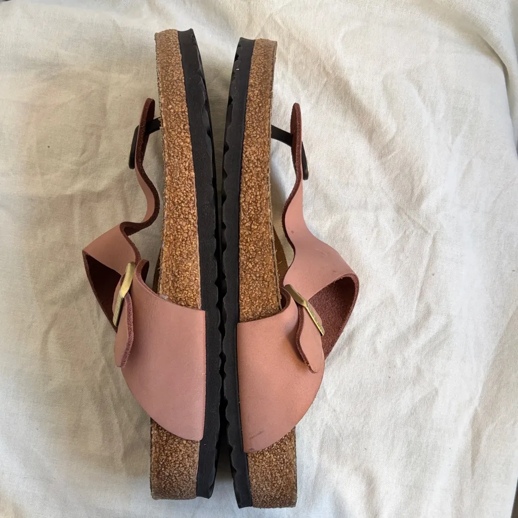 Birkenstock Pink Sandals - Image 4