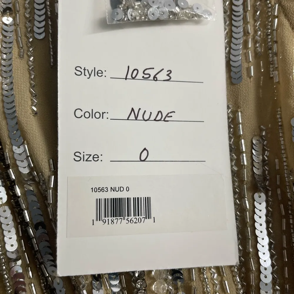 Mac Duggal 🩵NWT   NUDE ROMPER, SIZE 0 - Image 9