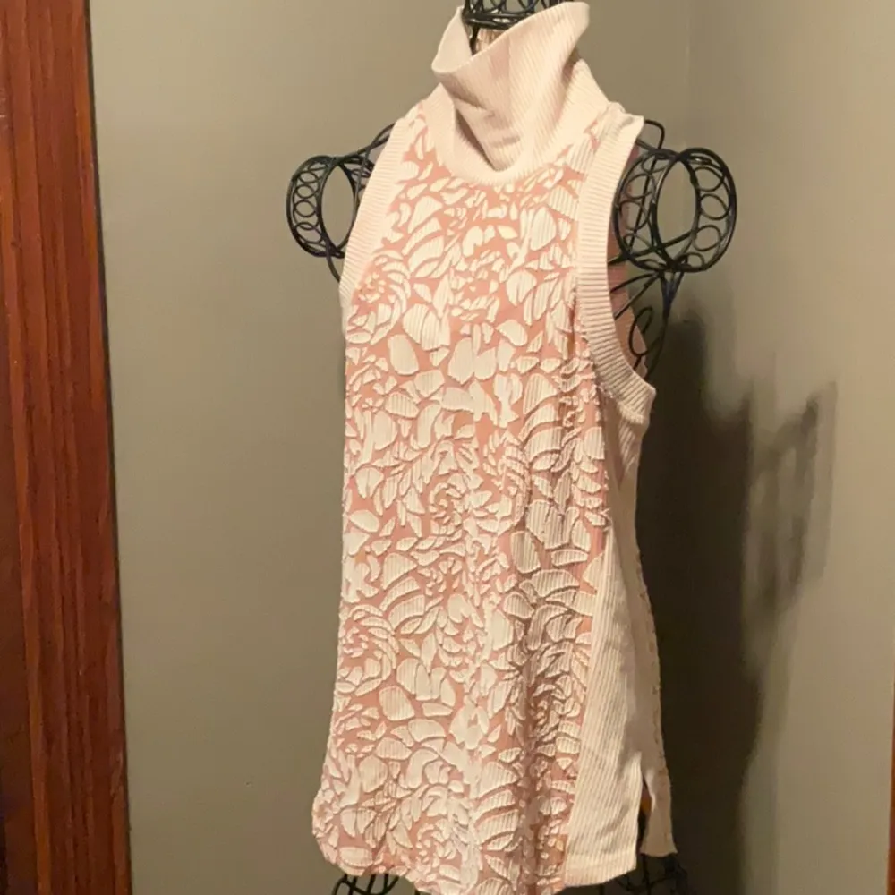 Anthropologie Meadow Rue Pastel Floral Sleeveless Turtleneck Sz. S - Image 2