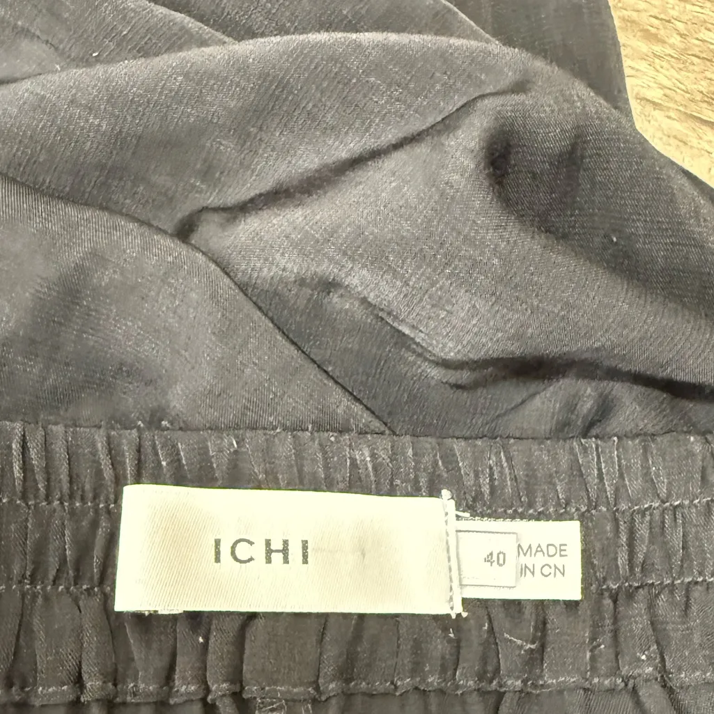 ICHI
Ihedina‎ Shorts size 40 - Image 7