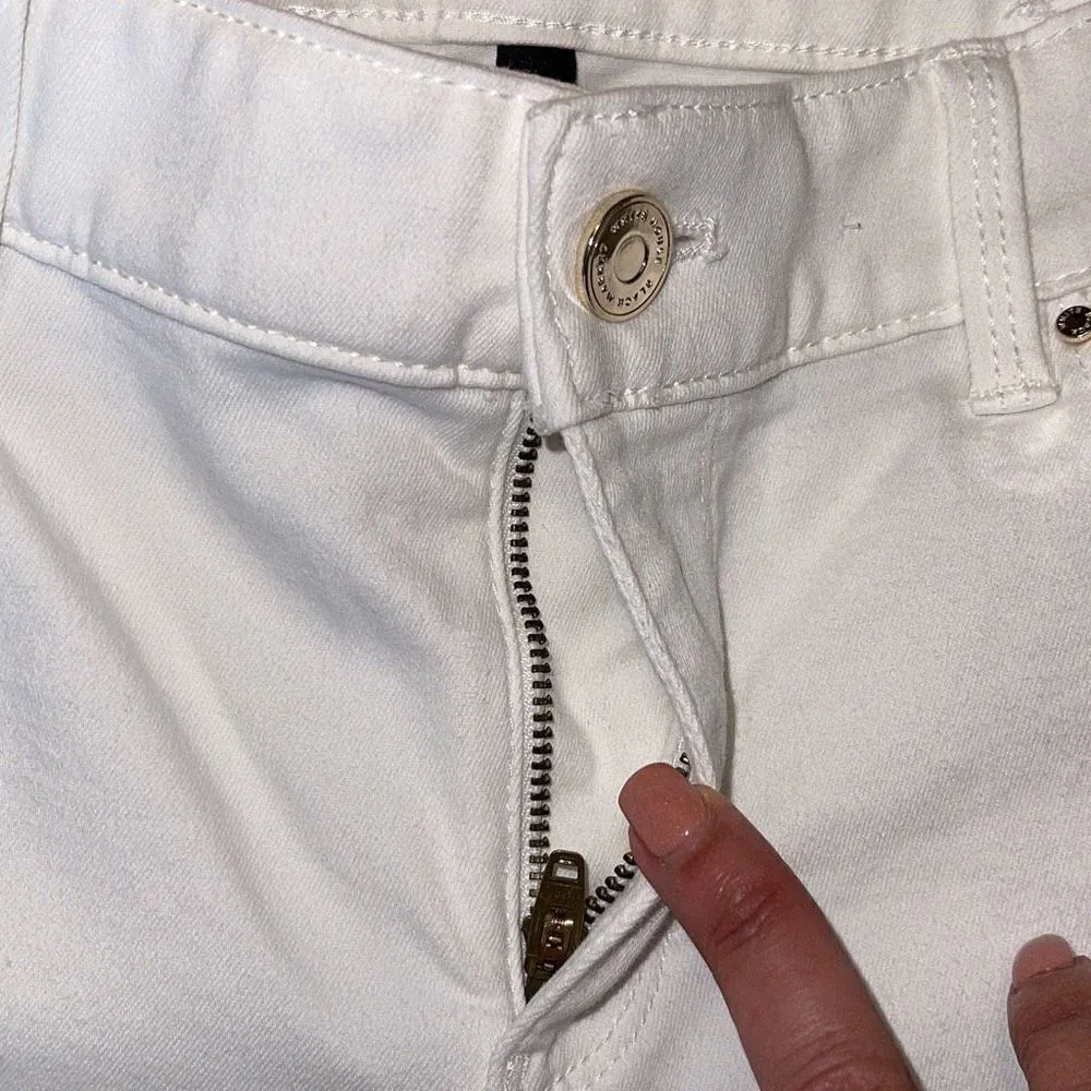 White House Black Market Skinny Cropped Distressed Jeans Stretch Slightly Off Wh - Image 5