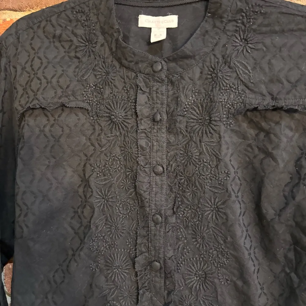 NWT Charter Club womens textured ruffle popover tunic top black 12 - Image 2