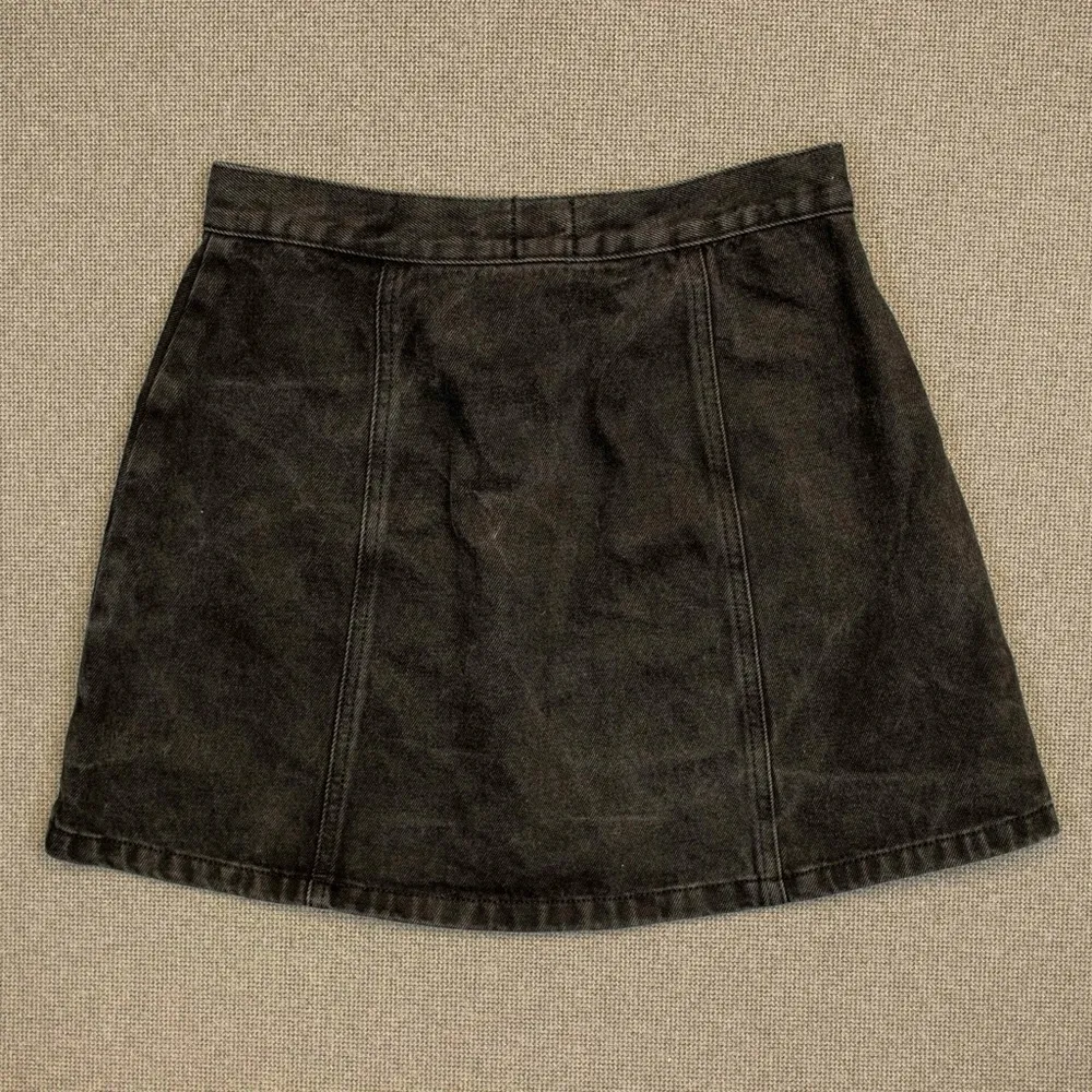 BDG Urban Outfitters Snap Front Mini Skirt - Image 2