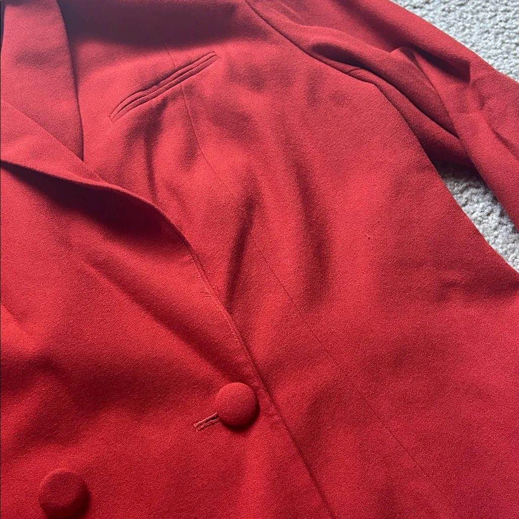 En Avance 2 Button Red Blazer Size 22W - Image 3