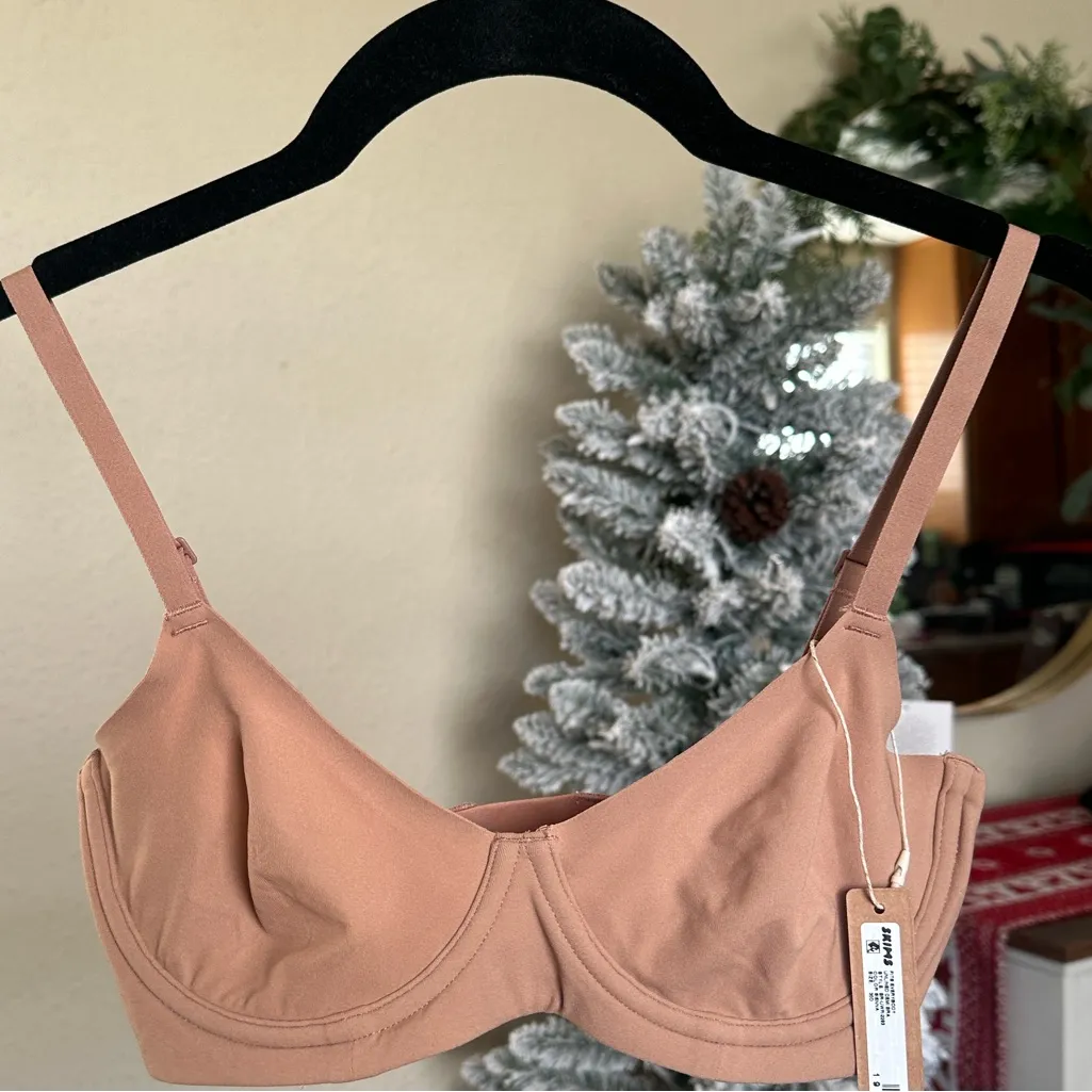 NWT Skims Fits Everybody Unlined Demi Bra- SIENNA Size 34A - Image 7