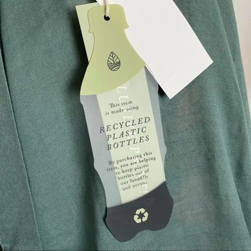 Quagga Green Label • NWT Sheer Green Animal Print Sleeve Kimono Size undefined - Image 17