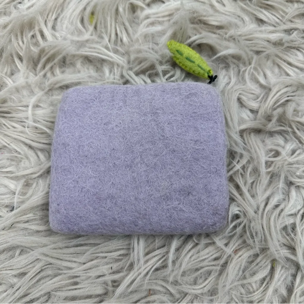 Vintage Y2K Gray Bird Coin Wallet Fairycore Whimsical - Image 3