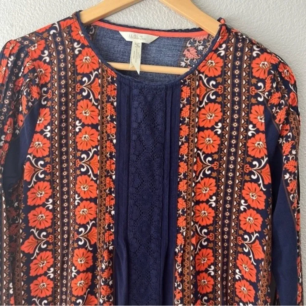 Matilda Jane Floret Top Women's Size Medium navy Blue Orange Floral - Image 5