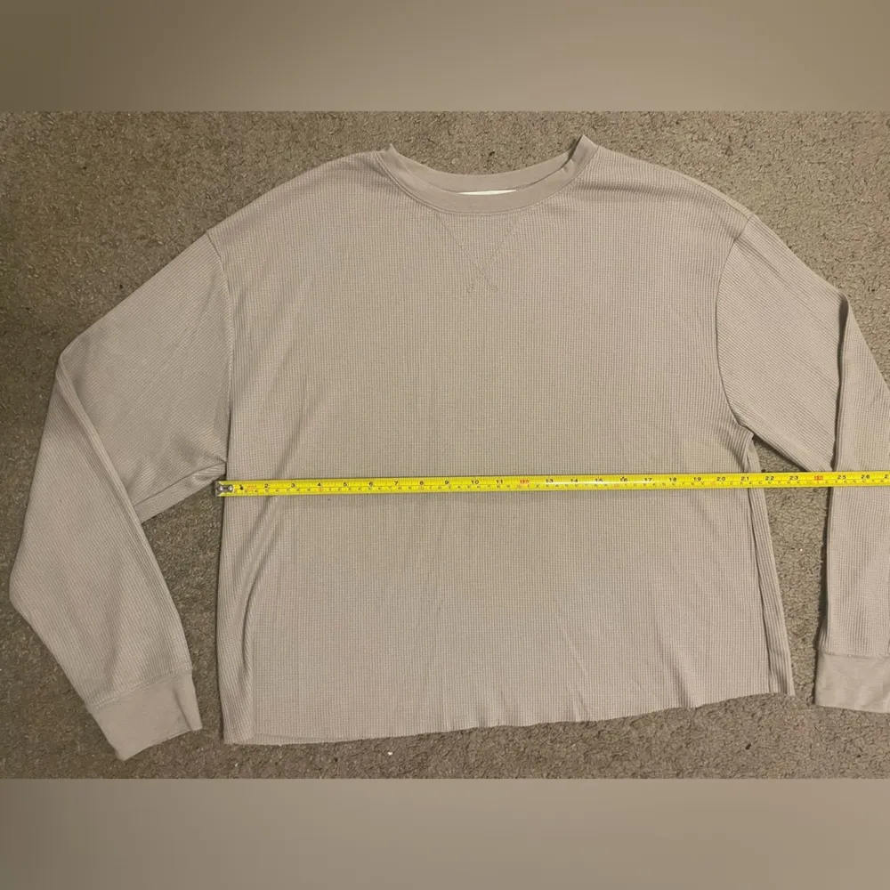 Double Zero Waffle Knit Long-Sleeve Relaxed-Fit Top - Image 10