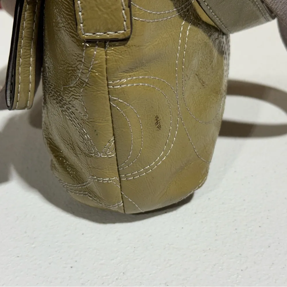 Auth Coach F1126-F15141 Handbag Enamel Green 2 Way Handle - Image 3