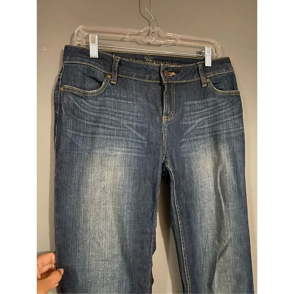 Simply Vera Vera Wang Medium Wash Straight Leg Jeans Size 4 NWOT - Image 3