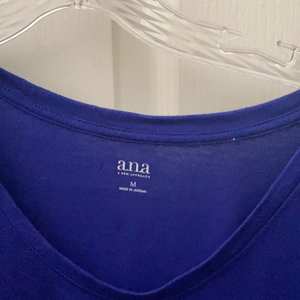 FINAL MARKDOWN Classic Ana tee medium - Image 2