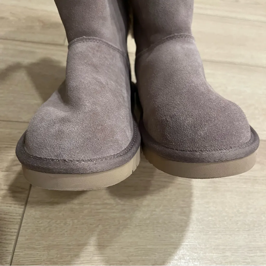 NEW Koolaburra by Ugg Jordina Gray Purple Suede Shearling Boot Size 7 - Image 4