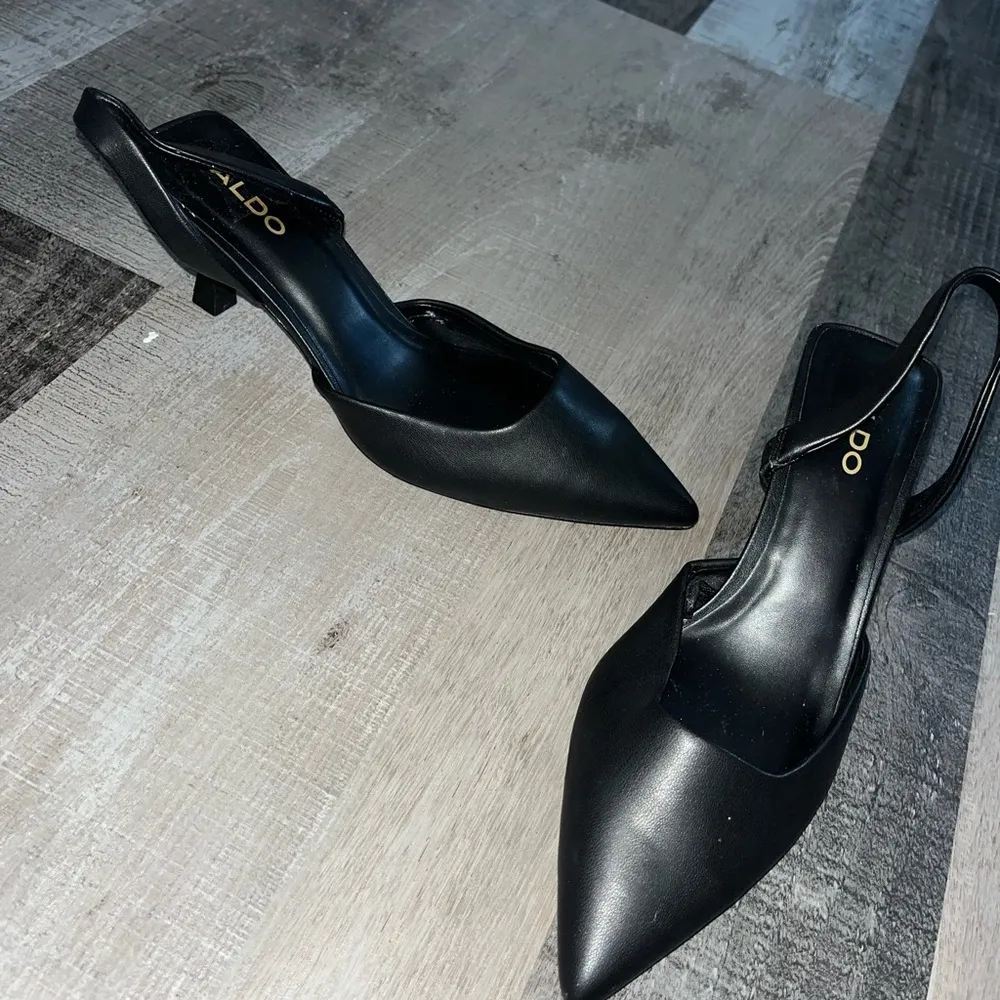 Aldo kitten sling back heel - Image 2