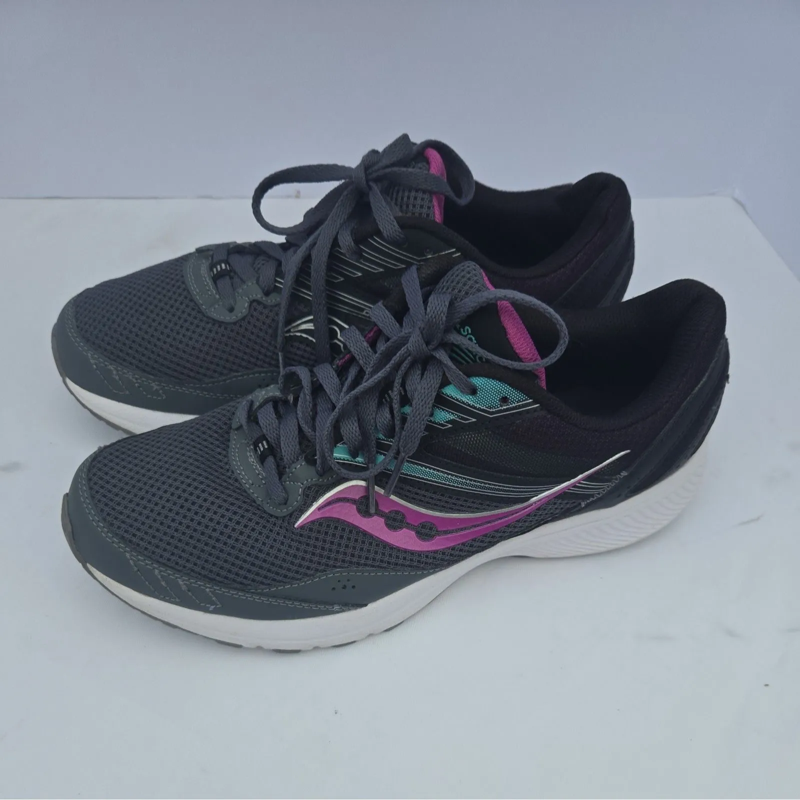 Saucony Womens Cohesion Gray Running Shoes Sneakers Size 11w - Image 3