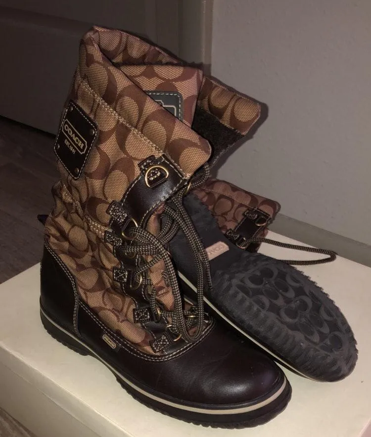 Coach Brown Leather Winter Boots - Image 7