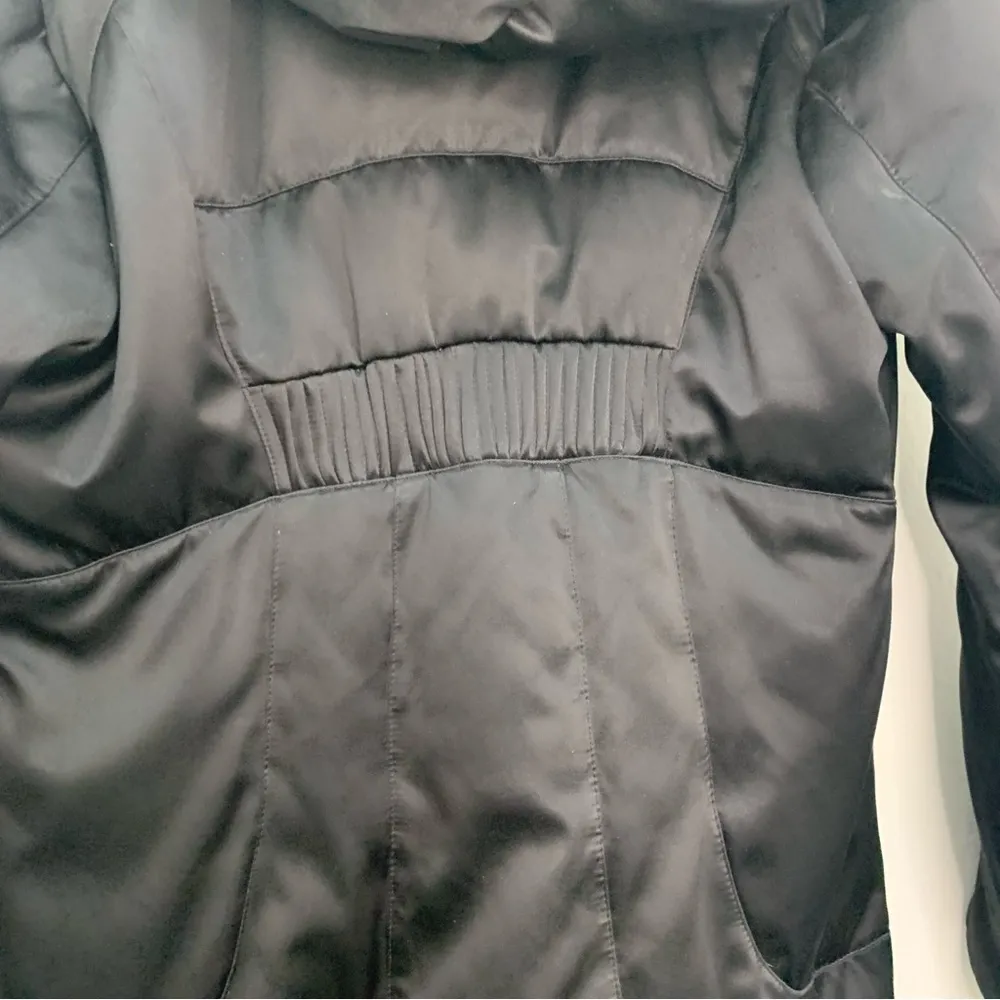 Elie Tahari  Long Black Puffer Jacket - Image 5