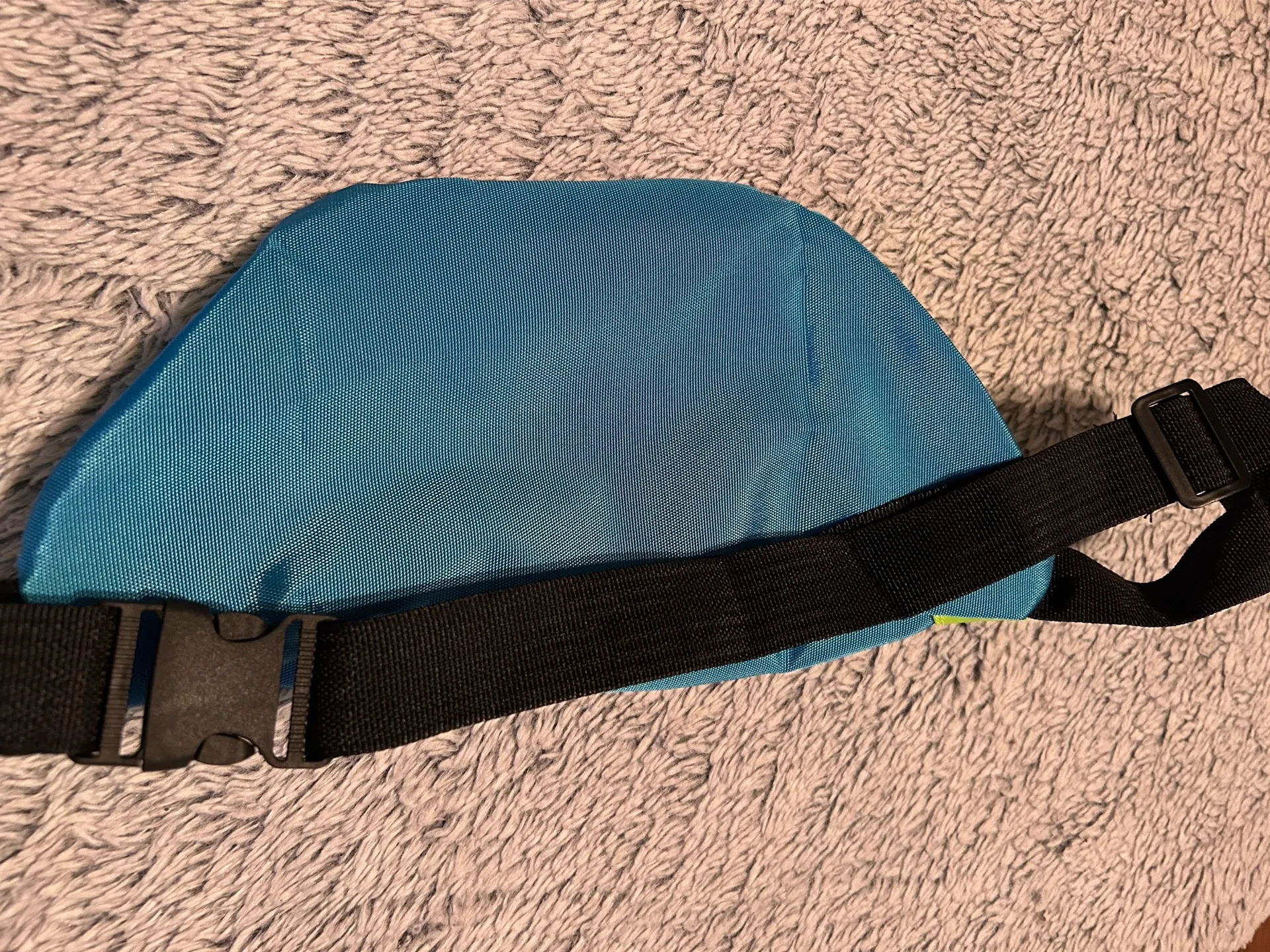 80s themed neon color Fanny pack  - Image 3