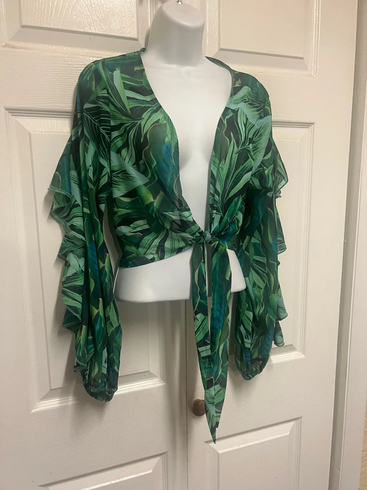 AKIRA On A Stroll Tie Front Top - Image 4